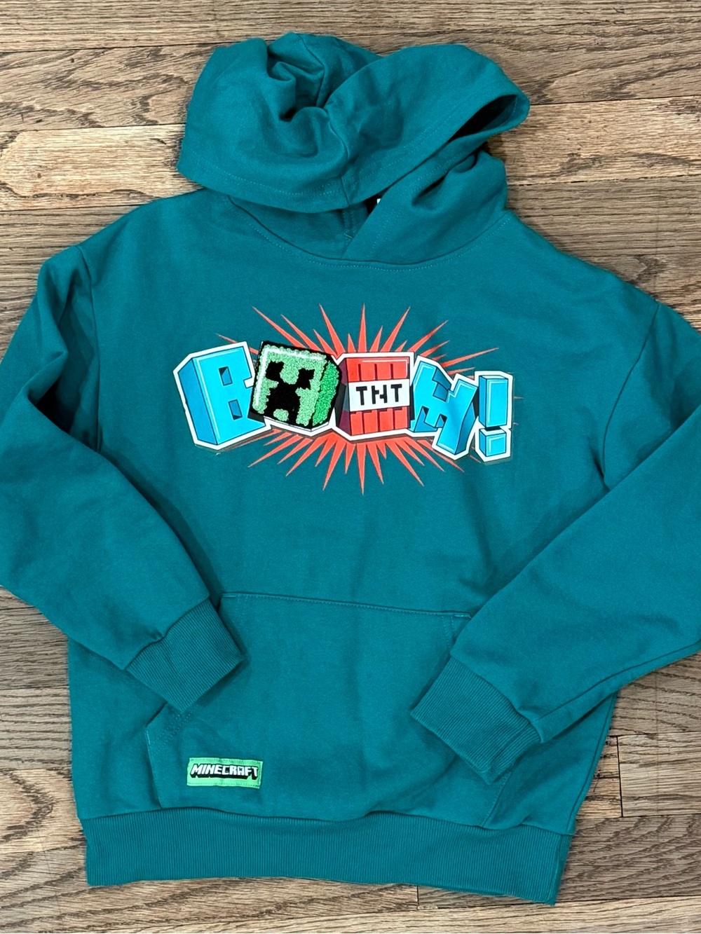 Boys Minecraft Tees and Hoodie Bundle! - Picture 9 of 11